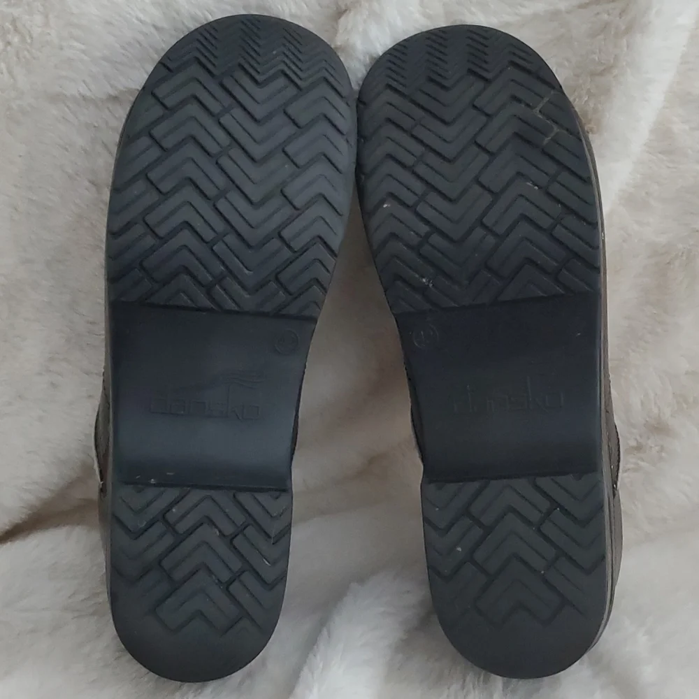 Dansko Python Snakeskin Clogs - Picture 7 of 9